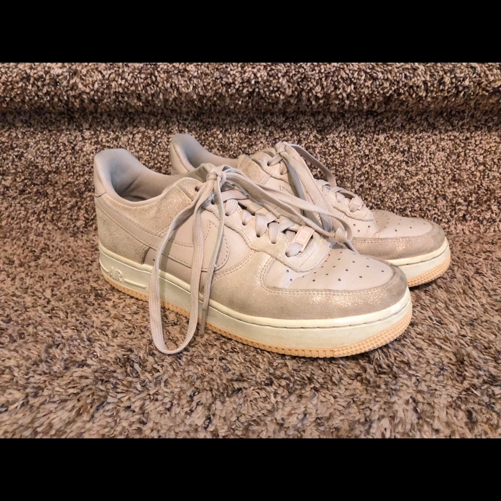 nike air force 1 shimmery pale pink women’s 8